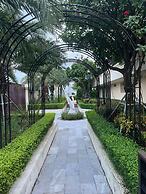 D El Dorado Westlake Luxury Apartments