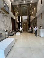 D El Dorado Westlake Luxury Apartments