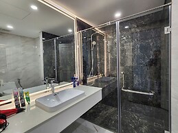 Hateco Laroma Royal Apartments