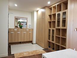 Imperia Garden Apartments - Heart of City