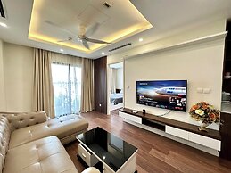 Imperia Garden Apartments - Heart of City