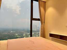 Landmark Ecopark by Emily in Town