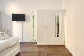 JOIVY Cosy Flat in the Centre of Milan