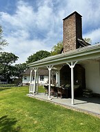 Warm & Welcoming Cottage - Your Perfect Getaway