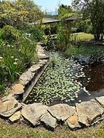 Warm & Welcoming Cottage - Your Perfect Getaway