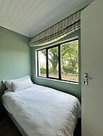 Warm & Welcoming Cottage - Your Perfect Getaway