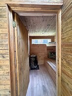 Warm & Welcoming Cottage - Your Perfect Getaway