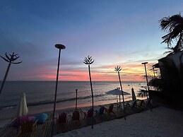 Rainbow Beach Mũi Né - Homestay & Coffee