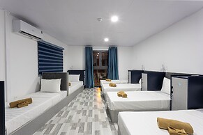 Rainbow Beach Mũi Né - Homestay & Coffee