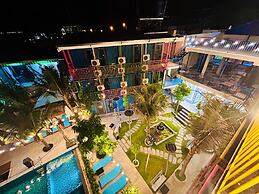 Rainbow Beach Mũi Né - Homestay & Coffee