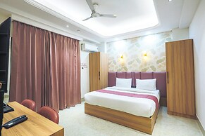 Orsom Stays Elite Sector 53