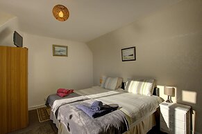 Kavija Invergordon in Invergordon