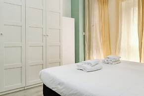 JOIVY Charming 2BR Flat near City Life