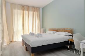 JOIVY Charming 2BR Flat near City Life