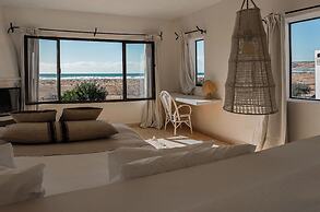 La Mouette et les Dromadaires