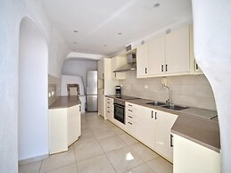 Sunset View Villa Santorini With Outdoor Jacuzzi