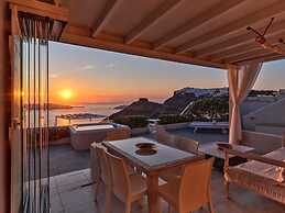 Sunset View Villa Santorini With Outdoor Jacuzzi
