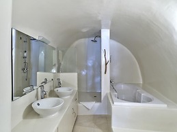 Sunset View Villa Santorini With Outdoor Jacuzzi