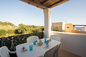 Sunrise House With Sea View