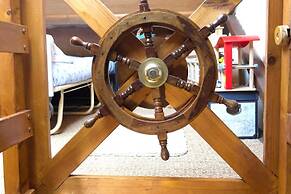 Quiet Cottage on the Rural Edge of Brixham