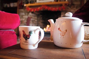 Quiet Cottage on the Rural Edge of Brixham