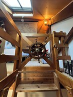 Quiet Cottage on the Rural Edge of Brixham