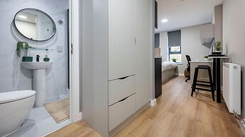 Student Only Clyde Court