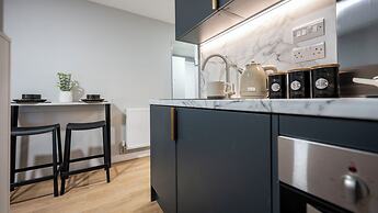 Student Only Clyde Court