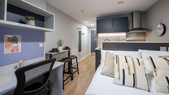 Student Only Clyde Court