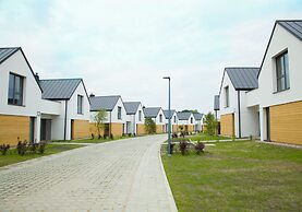 Pałac i Folwark Łochów