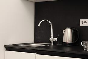 JOIVY Cosy Studio with Balcony