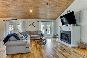 Tranquil Gantt Lake Home w/ Deck & Patio!