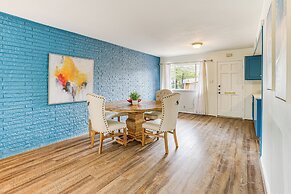 1 Mi to The Galleria: Houston Townhome w/ Patio!