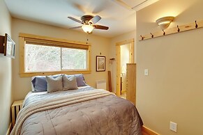 Yakima River Access & Deck: Cle Elum Cabin!