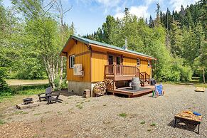Yakima River Access & Deck: Cle Elum Cabin!