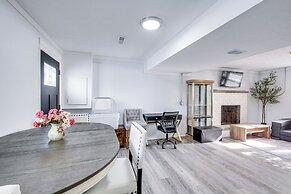 3 Mi to Cuyahoga Valley NP: Fairlawn Family Home!