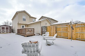 3 Mi to Kroger Field: Dtwn Home w/ Pool Table!