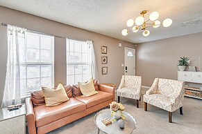 3 Mi to Kroger Field: Dtwn Home w/ Pool Table!