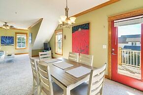 5 Mi to Beach: Roanoke Island Getaway