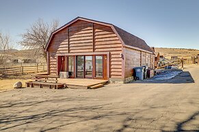 2 Mi to Main Street: Mtn-view Escape in Lander!