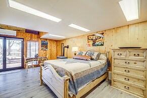 2 Mi to Main Street: Mtn-view Escape in Lander!