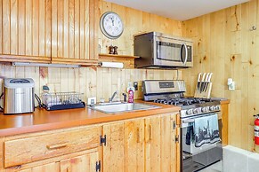 2 Mi to Main Street: Mtn-view Escape in Lander!