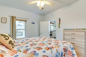 Near Surfside Jetty County Park: Home w/ Deck!