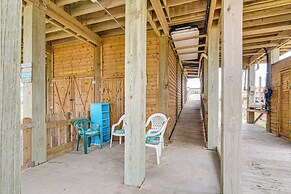 Near Surfside Jetty County Park: Home w/ Deck!