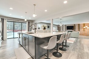 3 Mi to Dtwn Alpena: Family Home w/ Seasonal Pool!