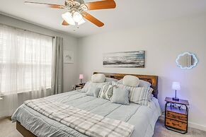 1 Mi to Colonial Beach Boardwalk: Home w/ Fire Pit