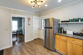 5 Mi to West Mountain: Glens Falls Home!
