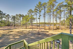 Boat Dock & Ramp: Upwind Acres Guesthouse!