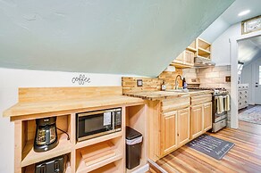 Boat Dock & Ramp: Upwind Acres Guesthouse!