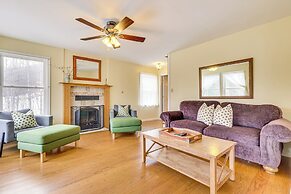 Family Home w/ Game Room & Decks in Etlan!